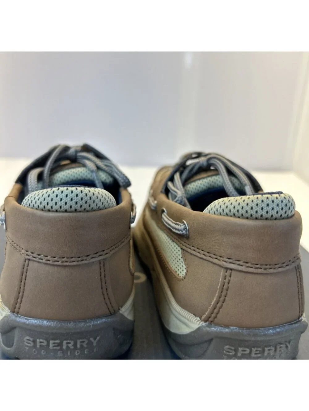 Sperry Top-Sider Boat Shoes Youth Kids 3M Tan Leather Rubber Sole Tie New in Box
